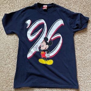 Vintage Disney Mickey ‘96 Disneyland T Shirt - M